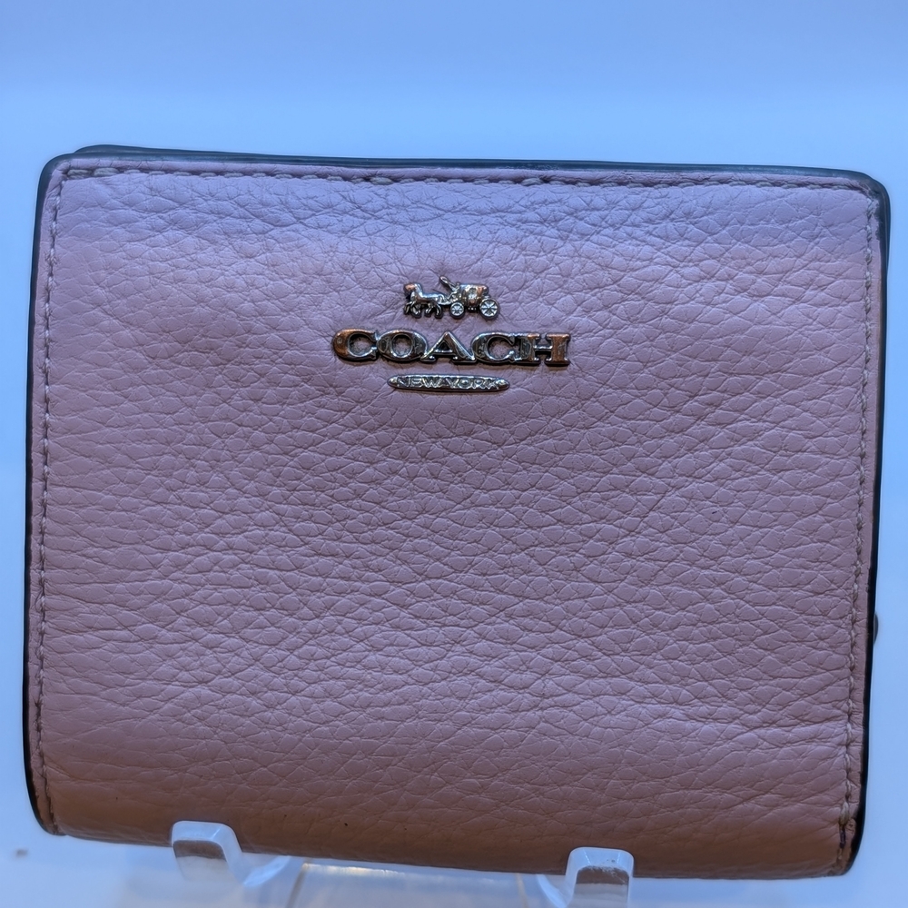 COACH Pebble Leather Snap Compact Wallet GUC